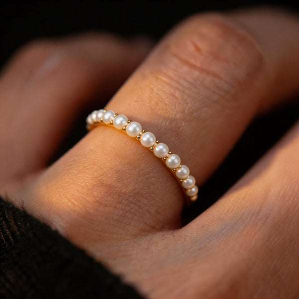 Small Pearls Ring