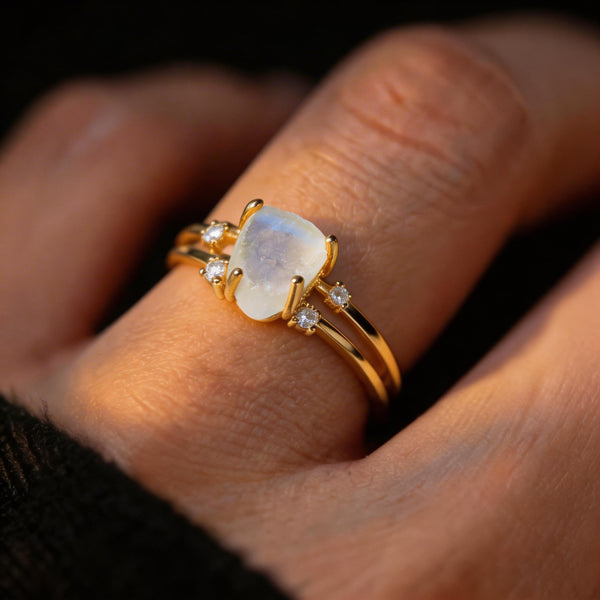 Triangle Moonstone Ring Yellow Gold model